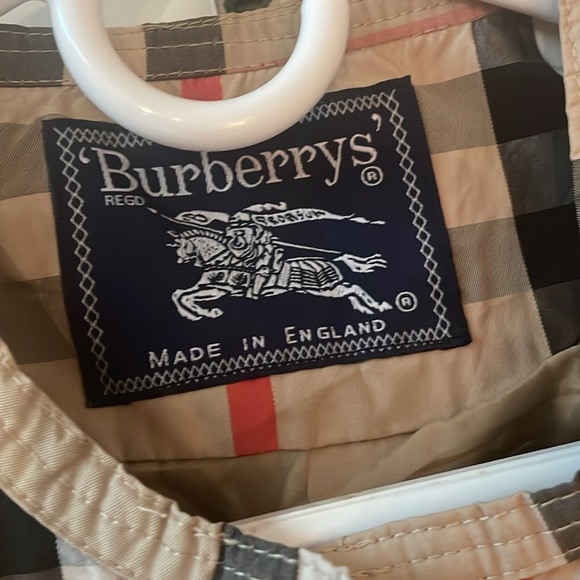 Burberry Tan Plaid Jacket - Picture 6 of 14